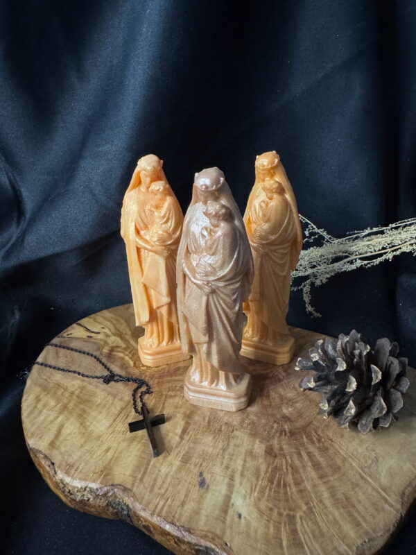 Fondant statuette la vierge et l'enfant senteur citrouille blanche ambrée